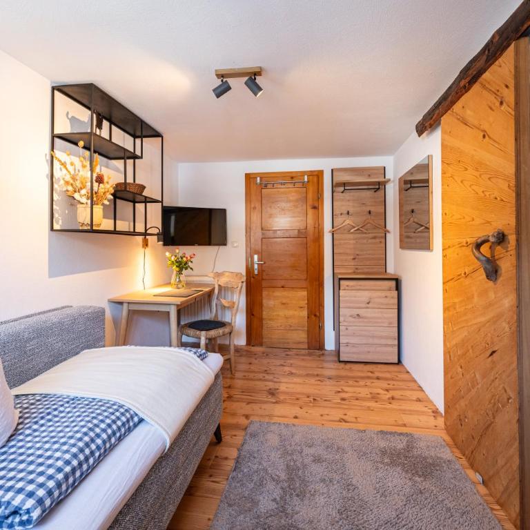 Schittlerhof - Doppelzimmer mit Bergblick - 2