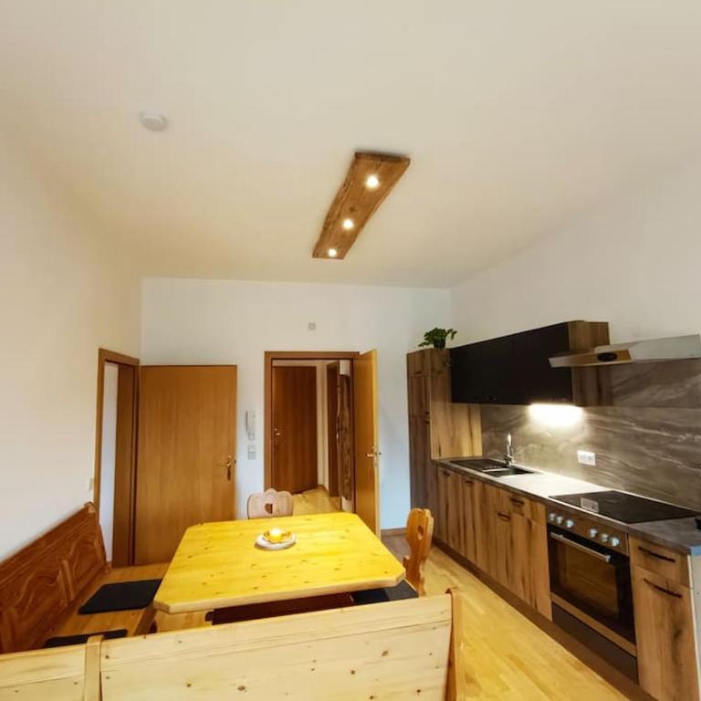 Ferienwohnung BERG & SEE - Two-Bedroom Apartment - 12