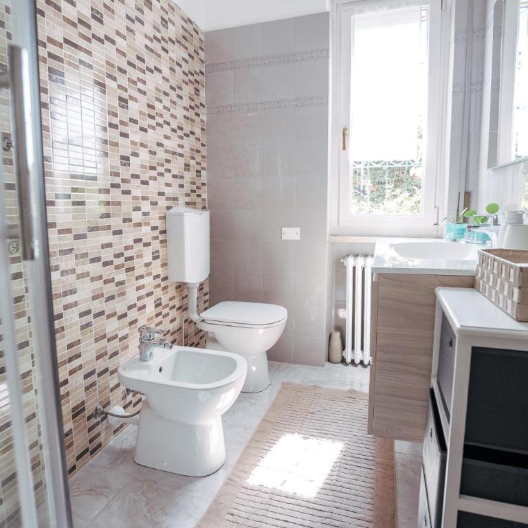Bed&Breakfast Relax In The Lake - Camera Matrimoniale/Doppia con Letti Singoli con Bagno Privato - 16