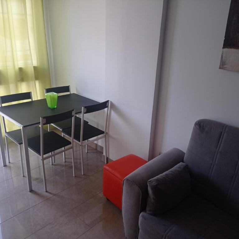 Apartamentos Bonaire 1ª Linea Wifi Solo Familias Serviplaya - Apartamento de 1 dormitorio - 4