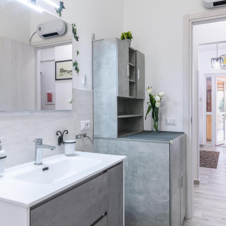 GuestHost - Palermo Charming Flat with Terraces x6 - Appartamento con 2 Camere da Letto - 17