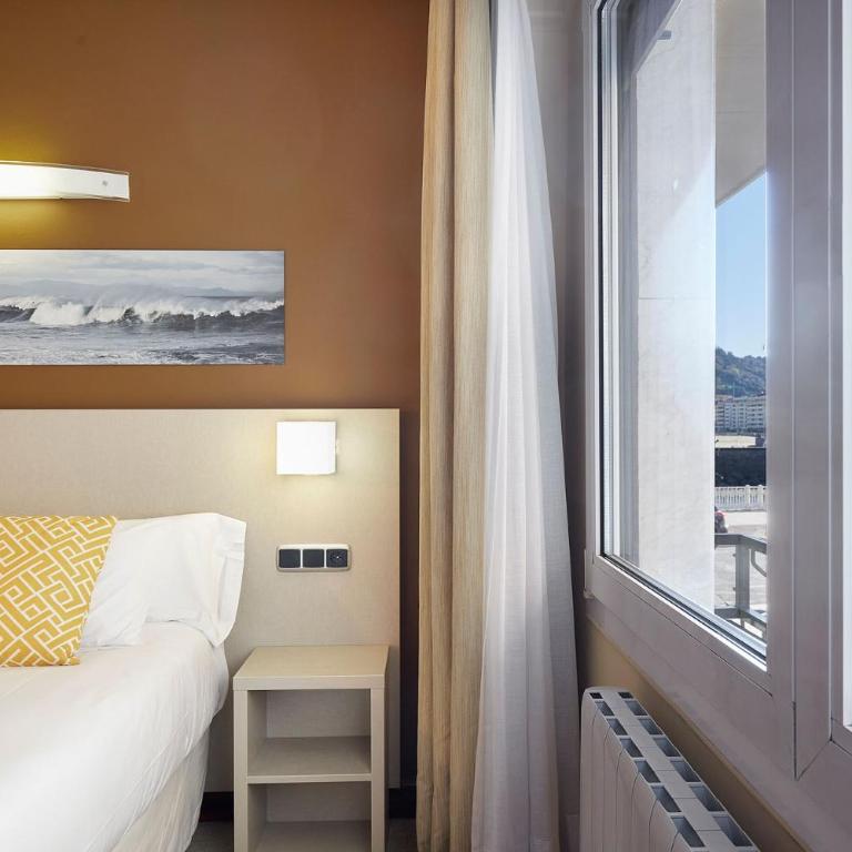 Hotel Parma - Habitación Doble con vistas a la ciudad - 1 o 2 camas - 3