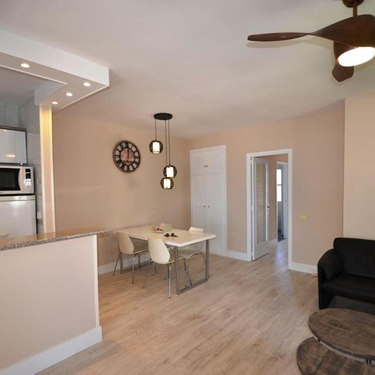 Appartement met zicht op ZEE, strand op 40 meter. - Apartamento de 1 dormitorio - 11