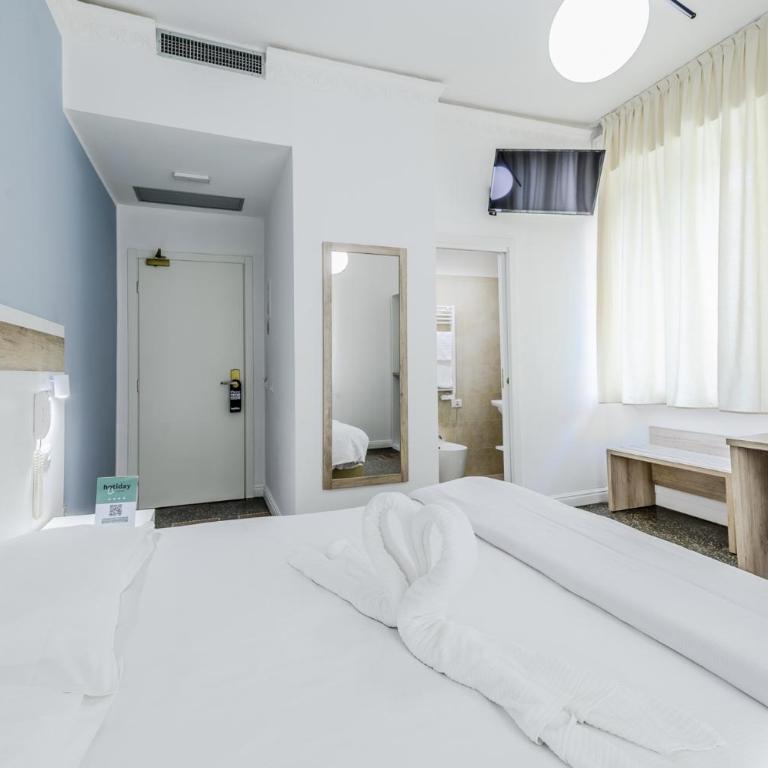 Hotiday Room Collection - Rapallo - Camera Matrimoniale - 5