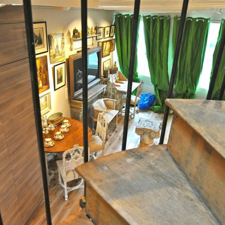 A Balcony on Notre Dame with AC - Appartement - 32