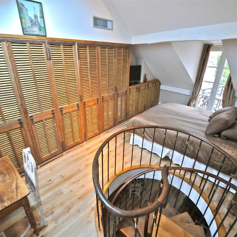 A Balcony on Notre Dame with AC - Appartement - 52
