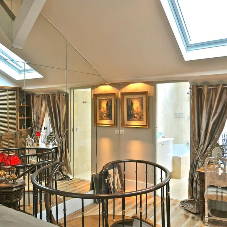 A Balcony on Notre Dame with AC - Appartement - 53