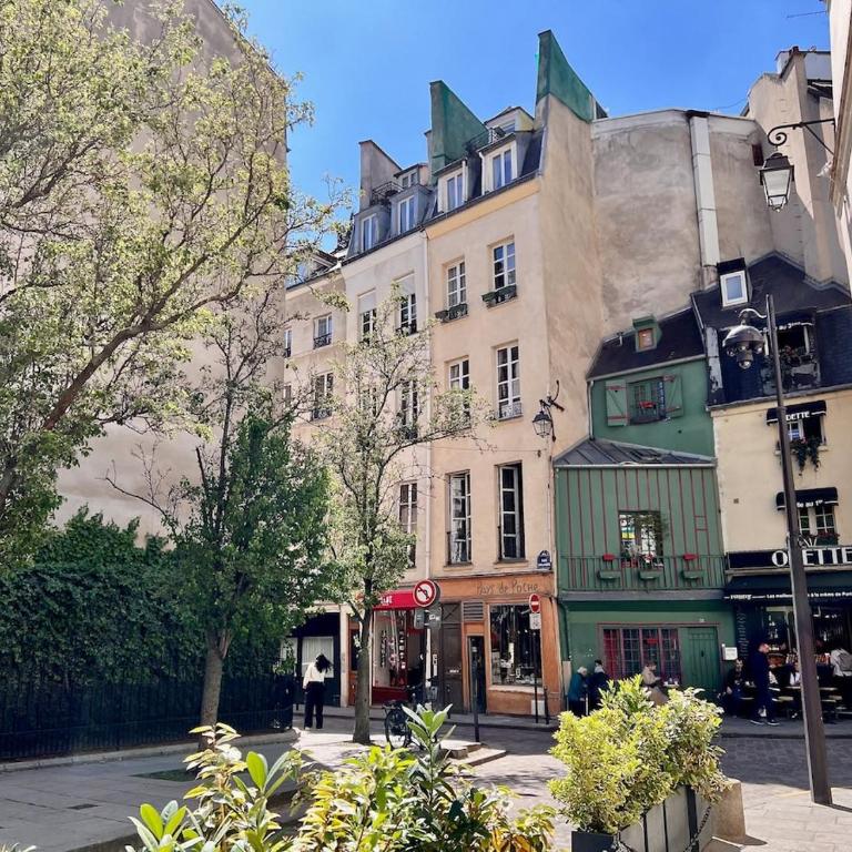 A Balcony on Notre Dame with AC - Appartement - 65