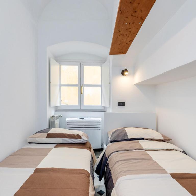 CASA RACHELE - appartamento con posto auto privato a 300 m - Appartamento con 2 Camere da Letto - 32