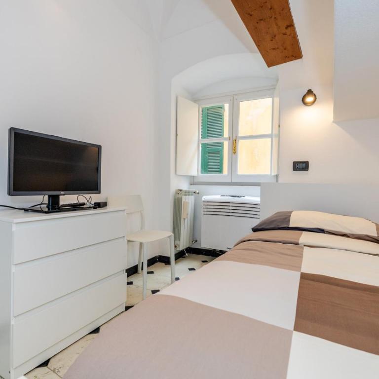 CASA RACHELE - appartamento con posto auto privato a 300 m - Appartamento con 2 Camere da Letto - 24