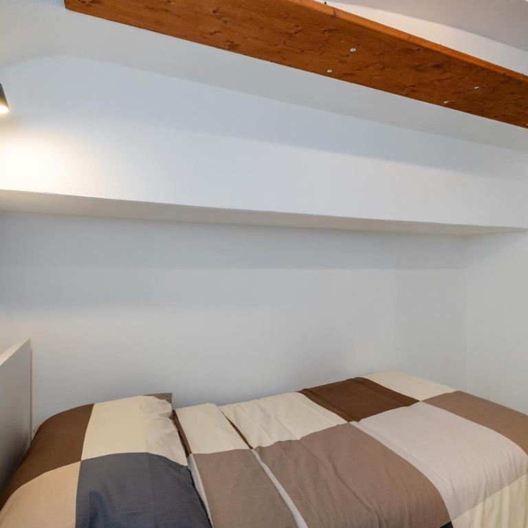 CASA RACHELE - appartamento con posto auto privato a 300 m - Appartamento con 2 Camere da Letto - 40