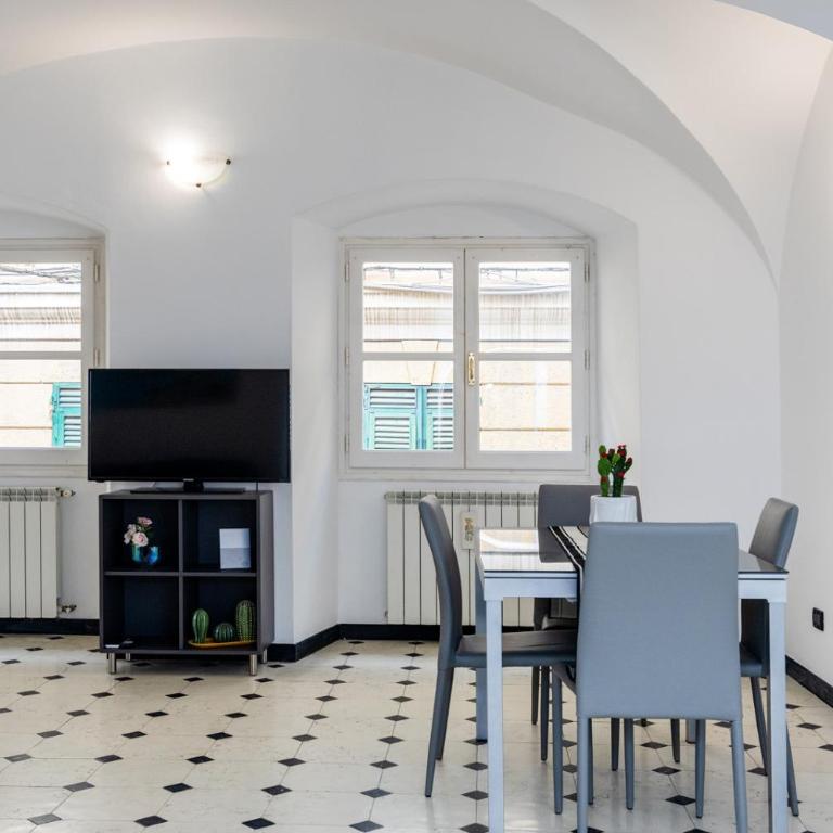 CASA RACHELE - appartamento con posto auto privato a 300 m - Appartamento con 2 Camere da Letto - 6