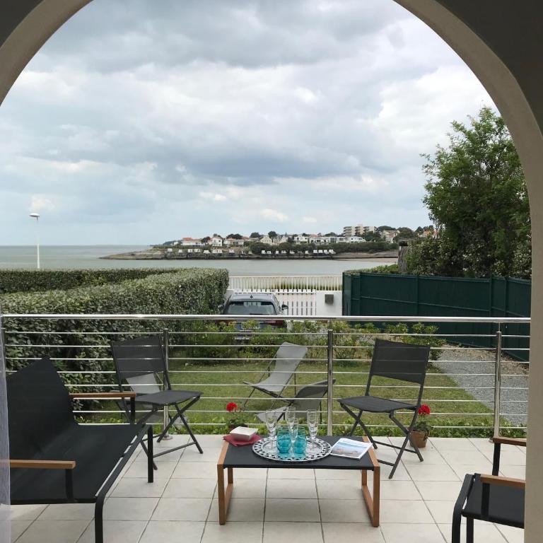 Devant la mer et la plage de ROYAN PONTAILLAC, 4chambres 2 à 8 personnes - Villa - 34