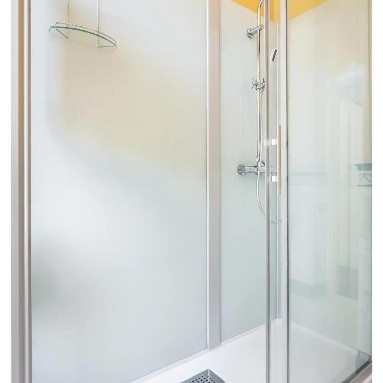 Villa Liberty TownHouse - Two-Bedroom Apartment - 64