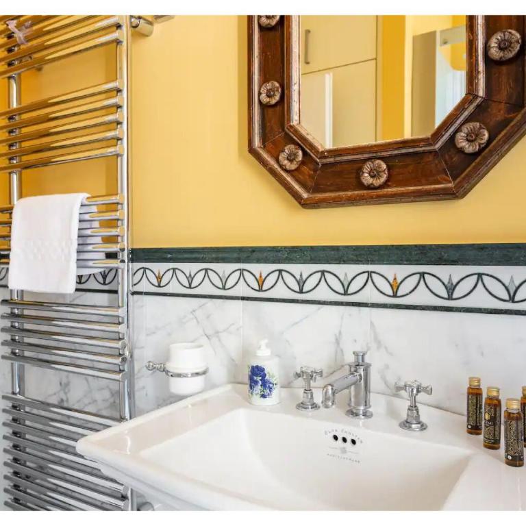 Villa Liberty TownHouse - Two-Bedroom Apartment - 69