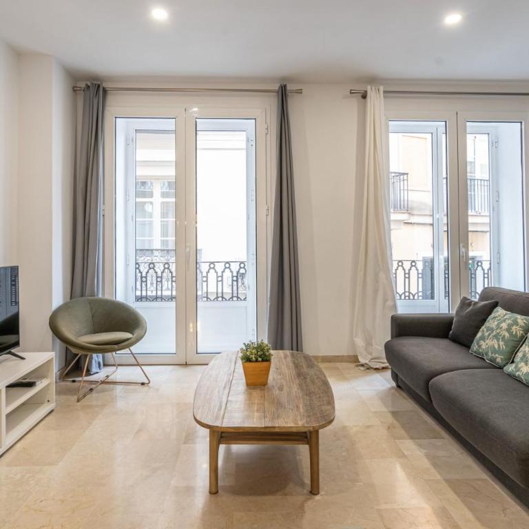 Stay U-nique Apartment Juan De Padilla - Apartment with Balcony - 2