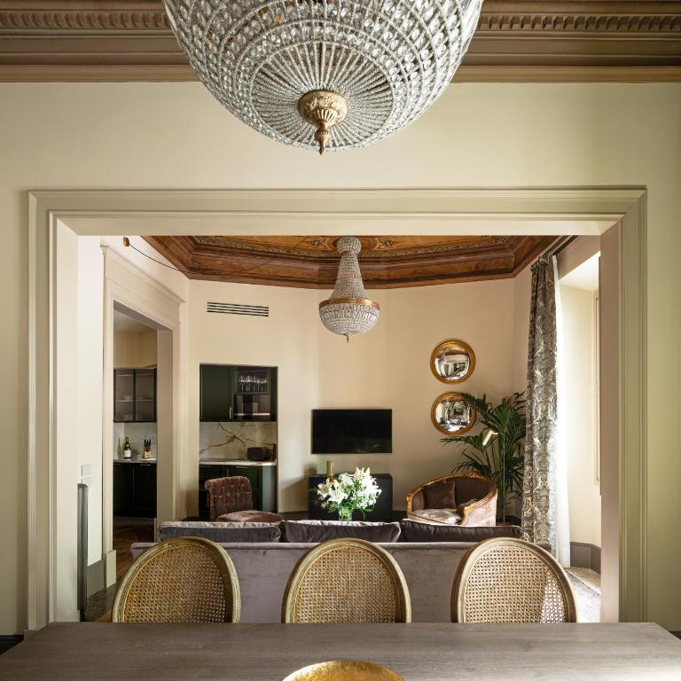 This Time Tomorrow in Florence - Two-Bedroom Apartment with Terrace - 7