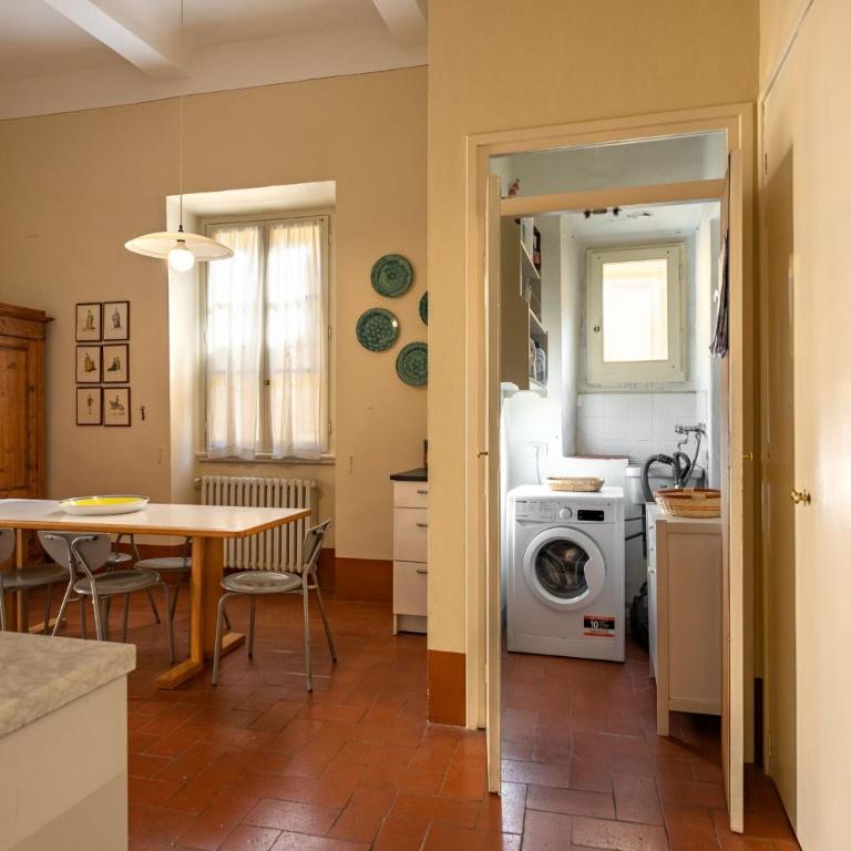 Santa Croce Dante's View Apartment with Terrace by Halldis - Appartamento - 13