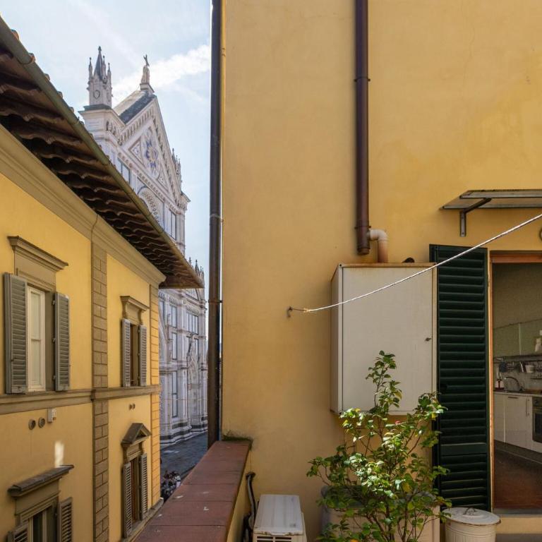 Santa Croce Dante's View Apartment with Terrace by Halldis - Appartamento - 17