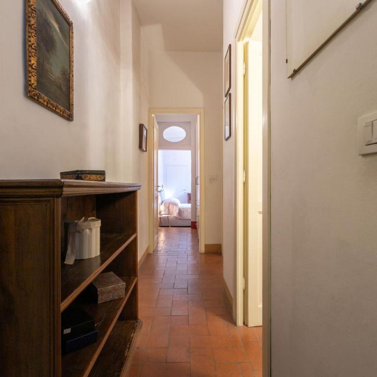 Santa Croce Dante's View Apartment with Terrace by Halldis - Appartamento - 20