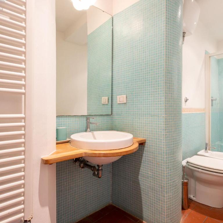 Santa Croce Dante's View Apartment with Terrace by Halldis - Appartamento - 26