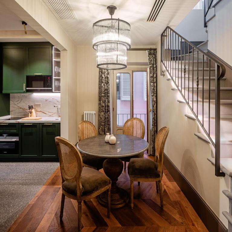 This Time Tomorrow in Florence - Two-Bedroom Apartment with View - 8