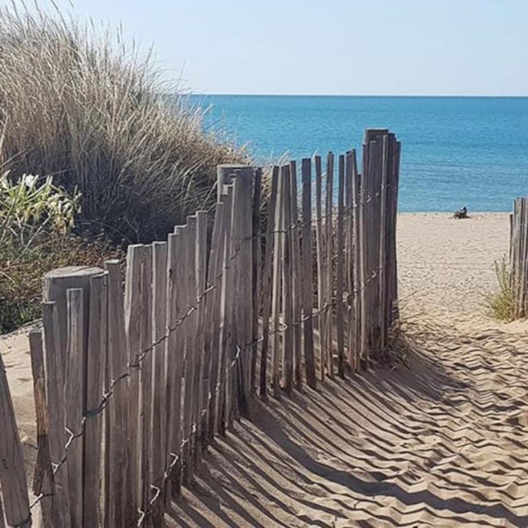Charmante Maison T2 plein pied avec extérieur - Calme - Parking facile et gratuit, aux Arènes - Villa 1 Chambre - 19