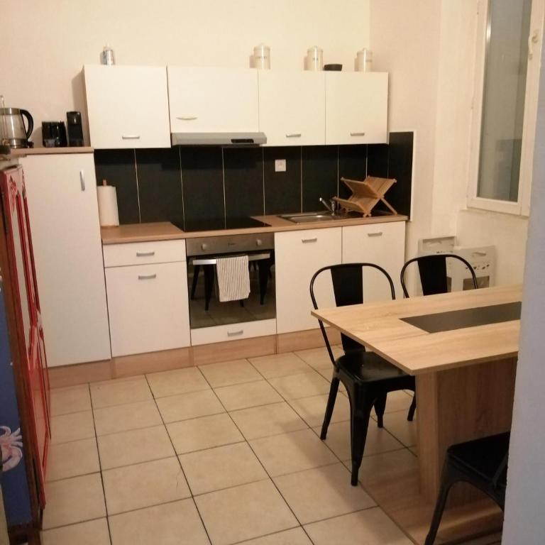 Appartement Marseille Centre 'LE NOAILLES' - Appartement 3 Chambres - 2