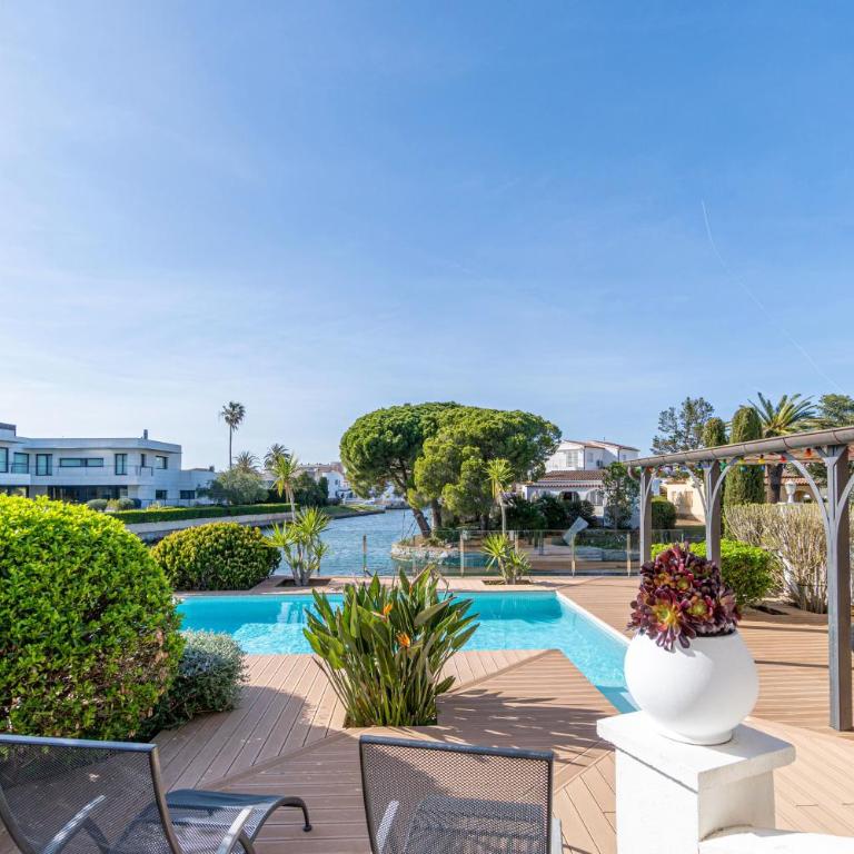 Apart-rent Villa Fluvia 0002 - Villa con piscina privada - 48