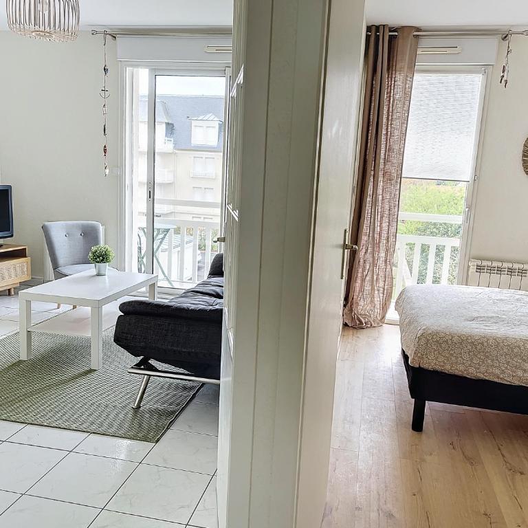 CABOURG - 2 PIÈCES avec Balcon et parking- Hyper Centre et Plage - Apartamento de 1 dormitorio - 4