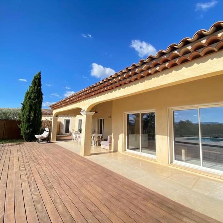 Villa piscine jacuzzi Plage 20 min lac 5 min - Villa avec Piscine Privée - 4