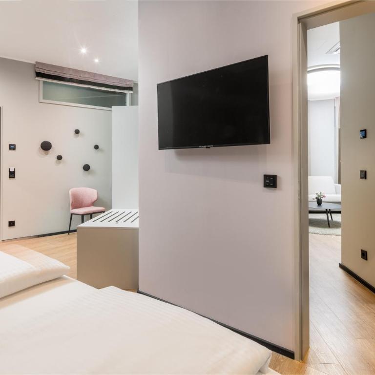 KOOS Hotel&Apartments - City Aparthotel - Apartamento con 3 habitaciones - 17