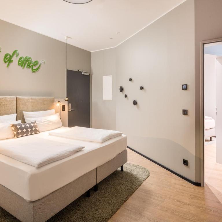 KOOS Hotel&Apartments - City Aparthotel - Apartamento con 3 habitaciones - 15