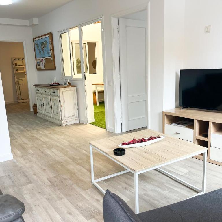 Yuka Apartment - Two-Bedroom Apartment - 24