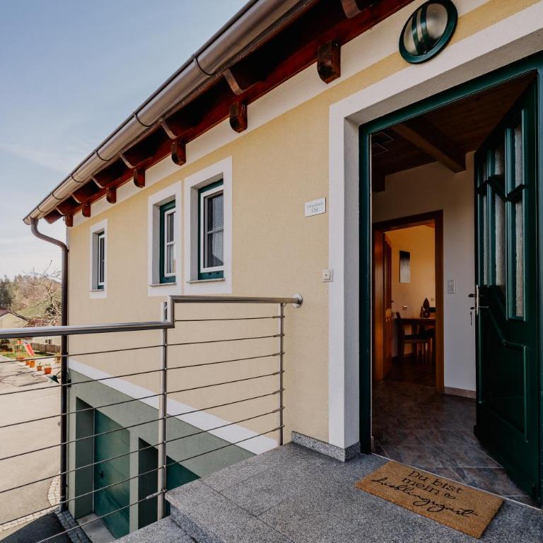 Weingut Sternat vlg. Schmalzpeter - Ferienhaus - 2