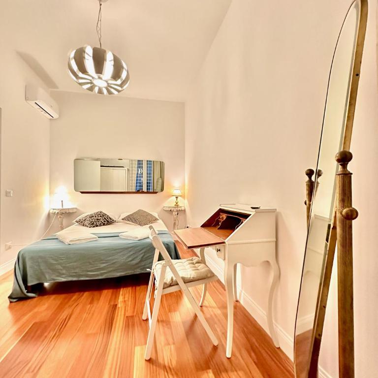 Vacanze Romane Laterano - Appartamento con 2 Camere da Letto - 1