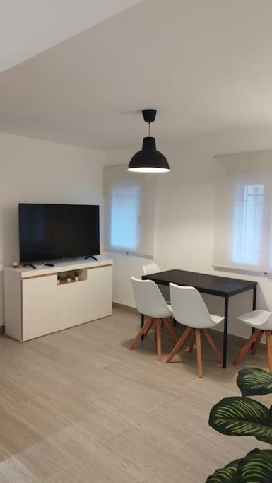 Apartamento moderno a 1km de Granada - Two-Bedroom Apartment - 3