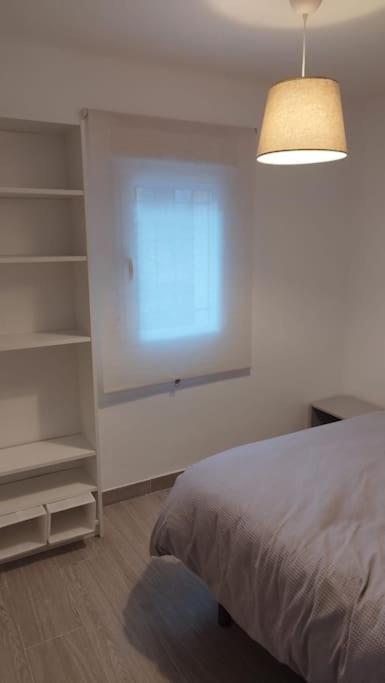 Apartamento moderno a 1km de Granada - Two-Bedroom Apartment - 5