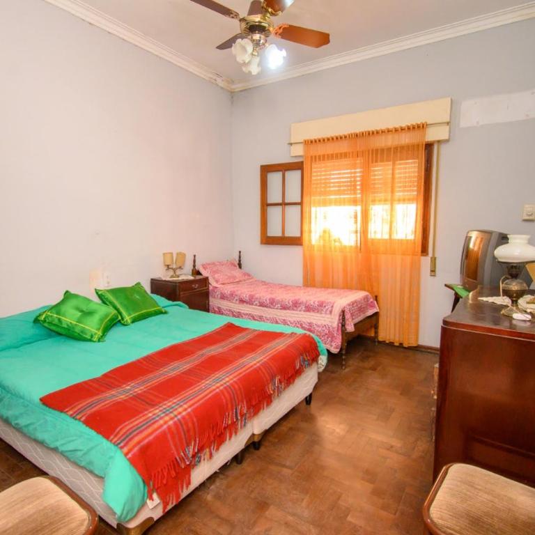 Queto - Three-Bedroom House - 20