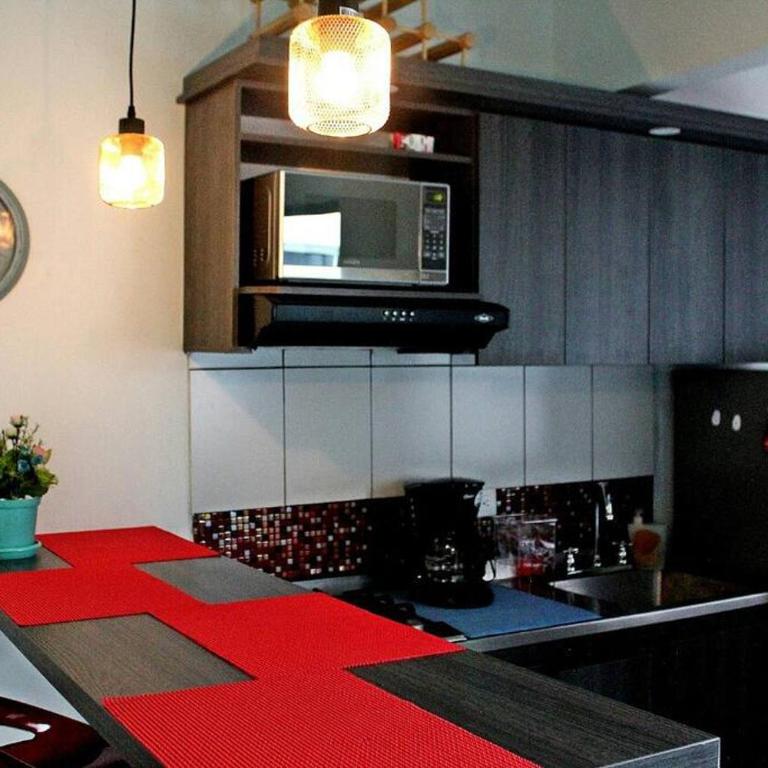 APARTAMENTO PRIVADO Y TRANQUILO EN MANILA. - Two-Bedroom Apartment - 1