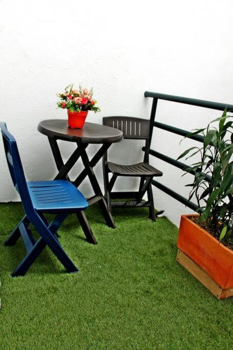APARTAMENTO PRIVADO Y TRANQUILO EN MANILA. - Two-Bedroom Apartment - 2