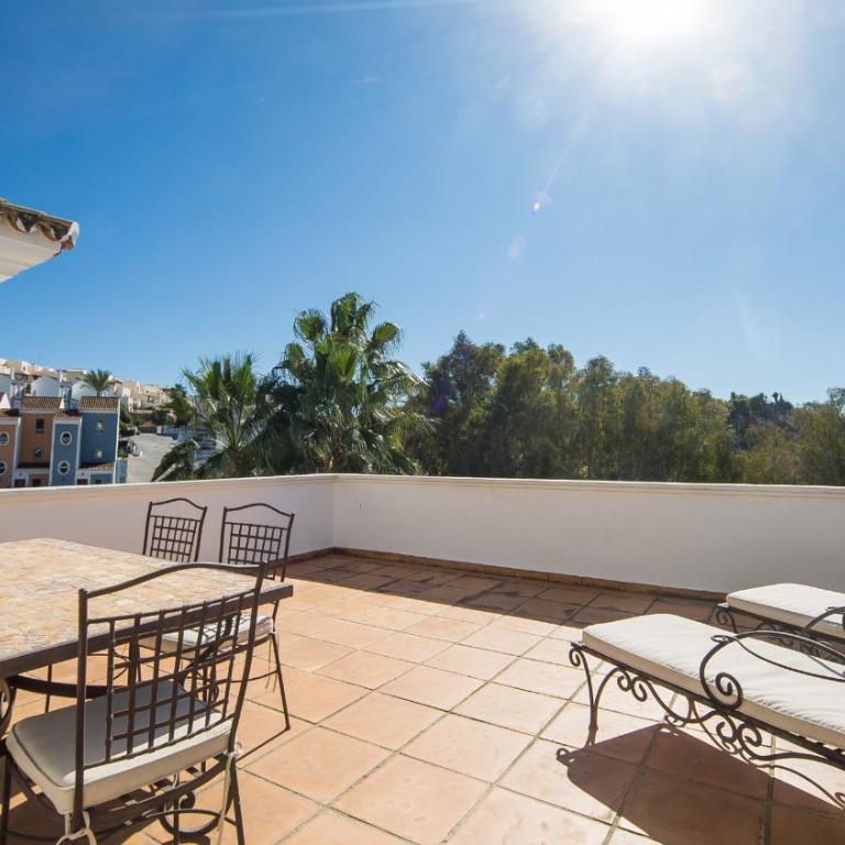 Casares Real J6 - Apartment with Balcony - 9