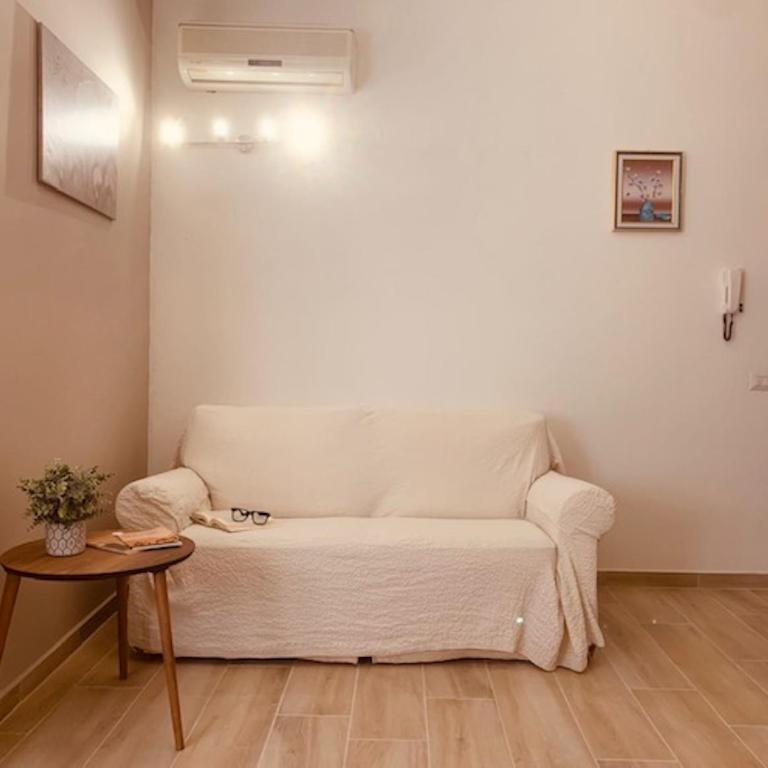 CASA VACANZE LA ROCCA - Appartamento con 1 Camera da Letto - 5