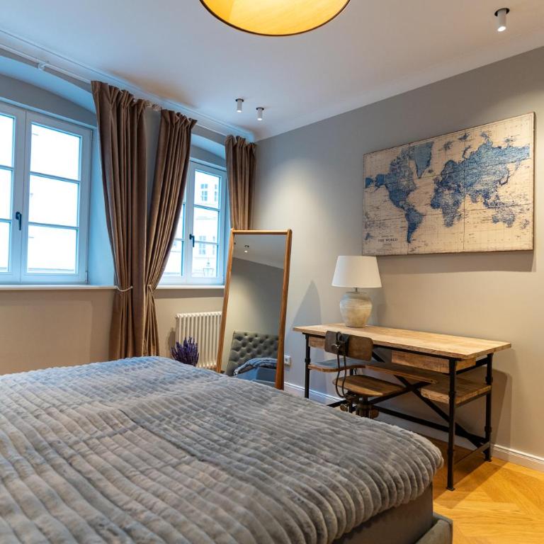 Wunderschönes Altbaujuwel in ruhiger Innenstadtlage - Apartamento de 1 dormitorio - 15