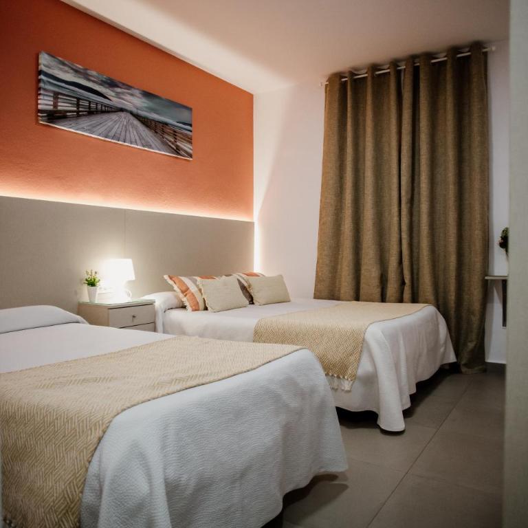 Apartamentos Turisticos Mastil 16 - Habitación Triple - 26