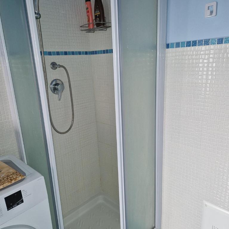 La dimora di Bacchilide - One-Bedroom House - 18