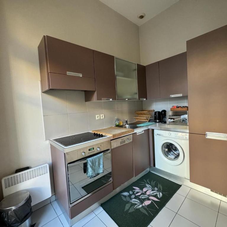 Appartemment RUE DE LA REPUBLIQUE, joli et moderne au coeur du centre - Appartement 1 Chambre - 8