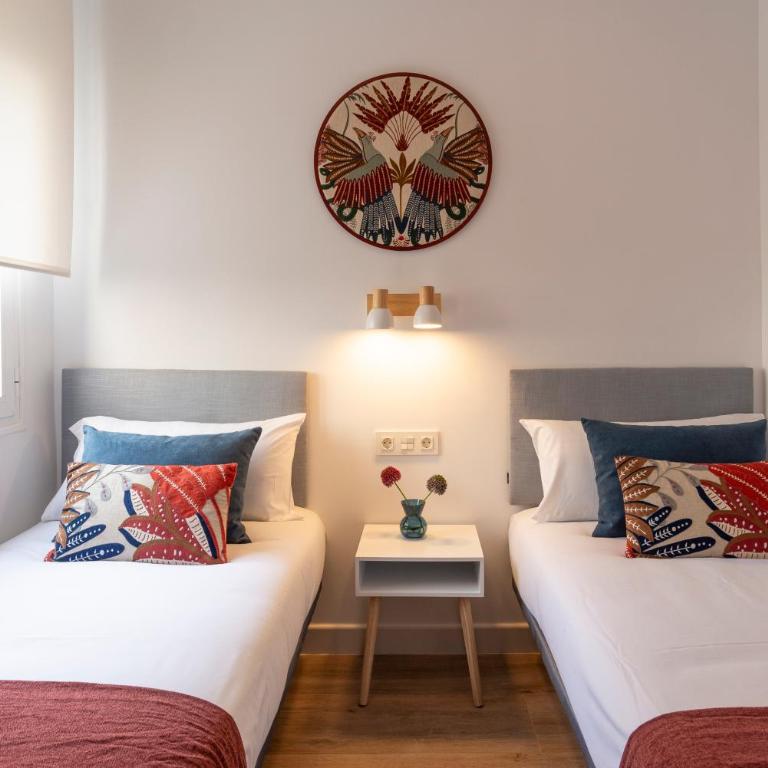 Capitan Huelin & centric by ELE Apartments - Three-Bedroom Apartment - 35