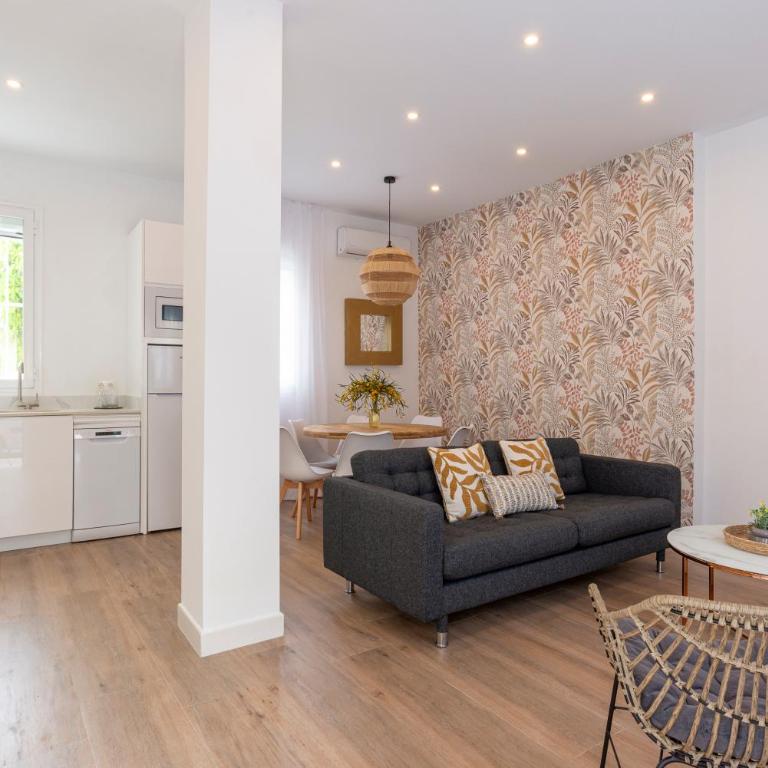 Capitan Huelin & centric by ELE Apartments - Three-Bedroom Apartment - 7