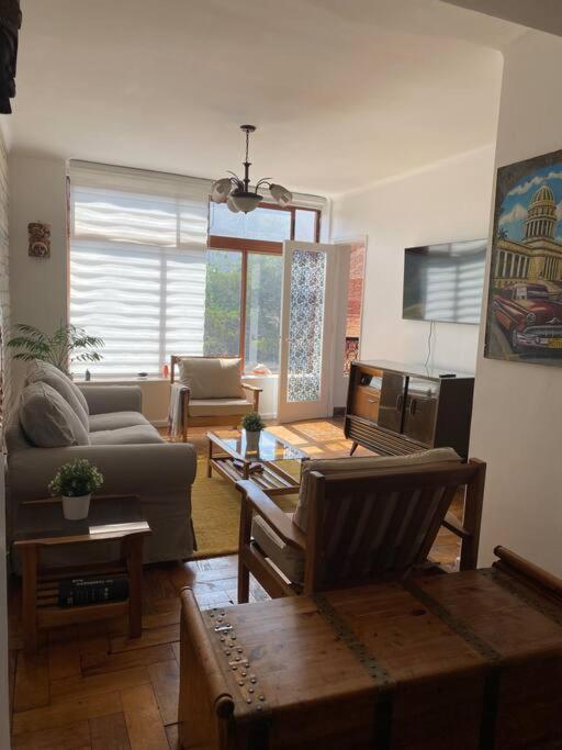 Amplio depto en barrio Lastarria - Apartamento de 1 dormitorio - 10